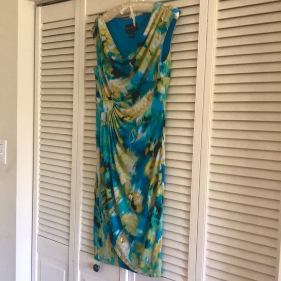 Dress - Picture 1 of 1